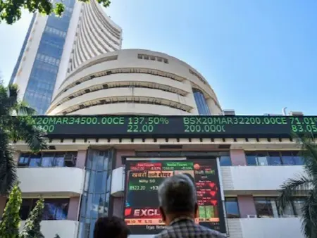 Sensex-News : सेंसेक्स 300 अंकों की मजबूती के साथ आगे