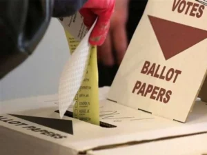 मतदाताओं