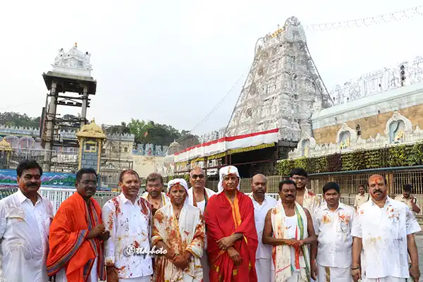 तिरुमंजनम अनुष्ठान