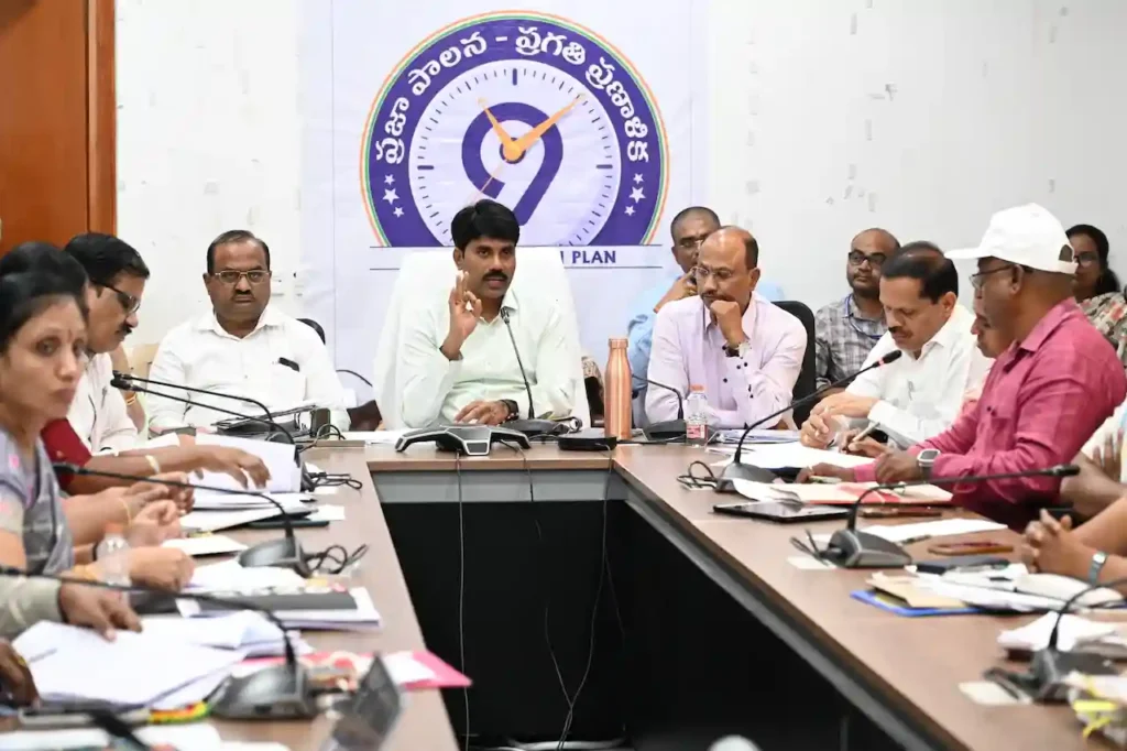 DM : किसी भी विभाग में लंबित फाइलें न रहें – नारायण रेड्डी