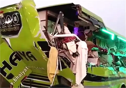 Bihar- कैमूर में दर्दनाक सड़क हादसा, NH-19 पर ट्रक-बस की भिड़ंत, 3 की मौत