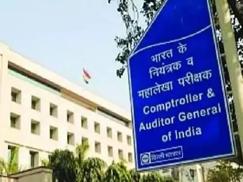 CAG: CAG रिपोर्ट का खुलासा: सेना के वेतन, अस्पतालों और निर्माण कार्यों में बड़ी कमियां