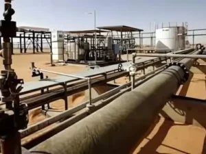 ईंधन संकट से जूझ रहे बांग्लादेश