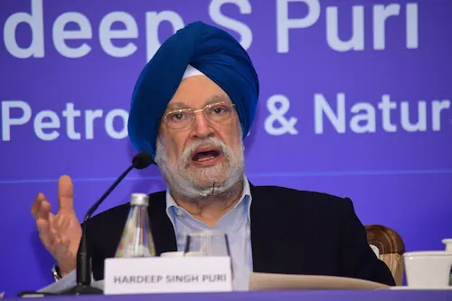 National-लॉकडाउन पर अफवाहों का अंत, केंद्र ने दी बड़ी जानकारी, एक्साइज ड्यूटी पर भी अपडेट