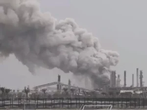 IRAN- इजराइल-अमेरिका से मुकाबले में ईरान की रणनीति ने सबको चौंकाया