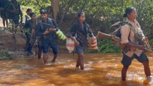 अब सिर्फ 60 नक्सली ही बचे?