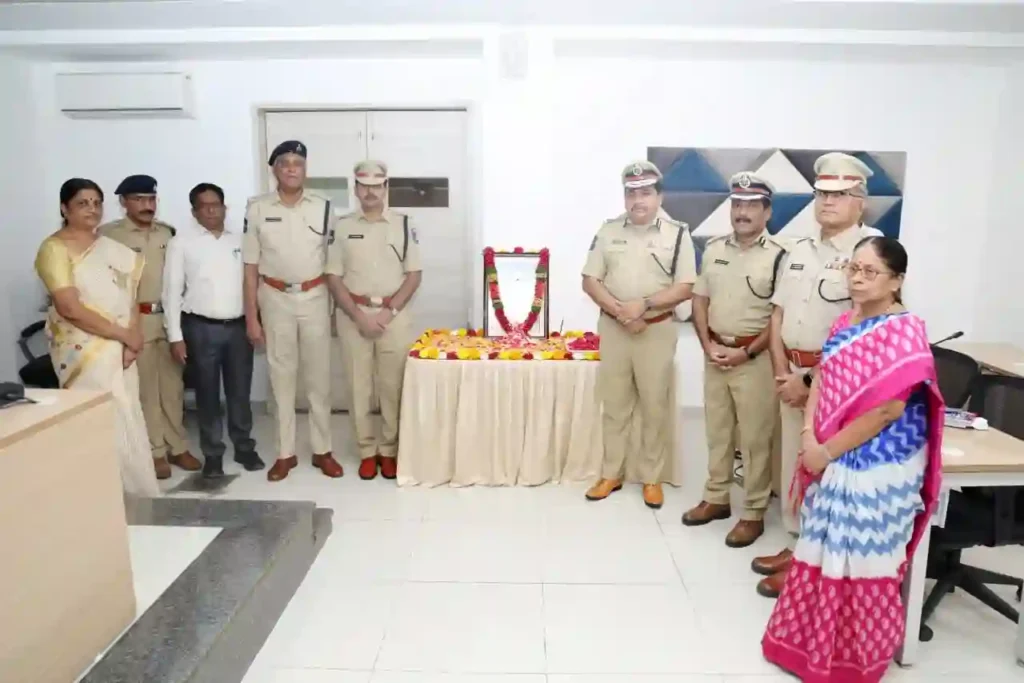 Hyderabad : दुद्दिल्ला श्रीपादराव की जयंती पर राजकीय समारोह आयोजित