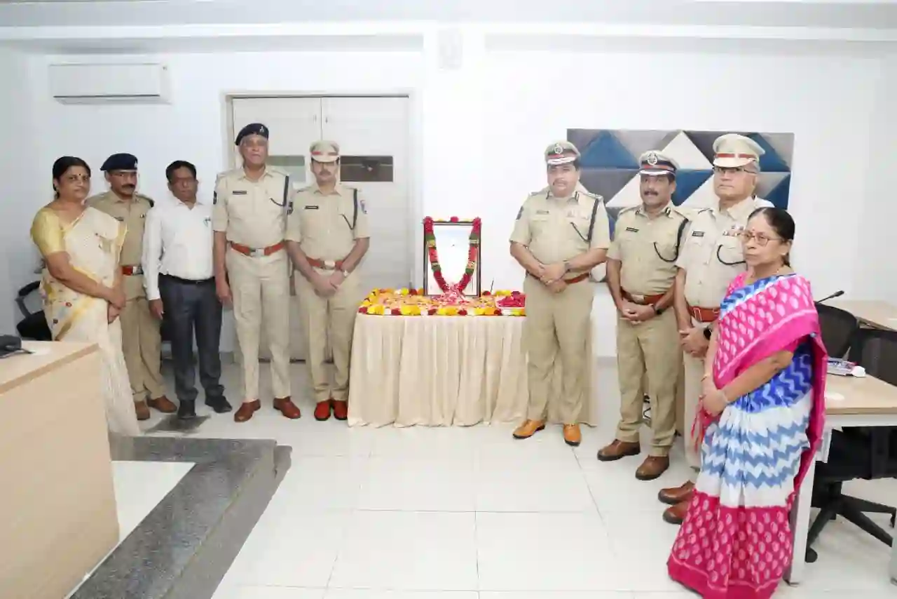 दुद्दिल्ला श्रीपादराव की जयंती पर राजकीय समारोह आयोजित