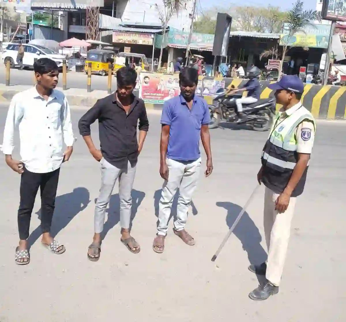 साइबराबाद पुलिस की ‘फुट पेट्रोलिंग’ से बढ़ा भरोसा