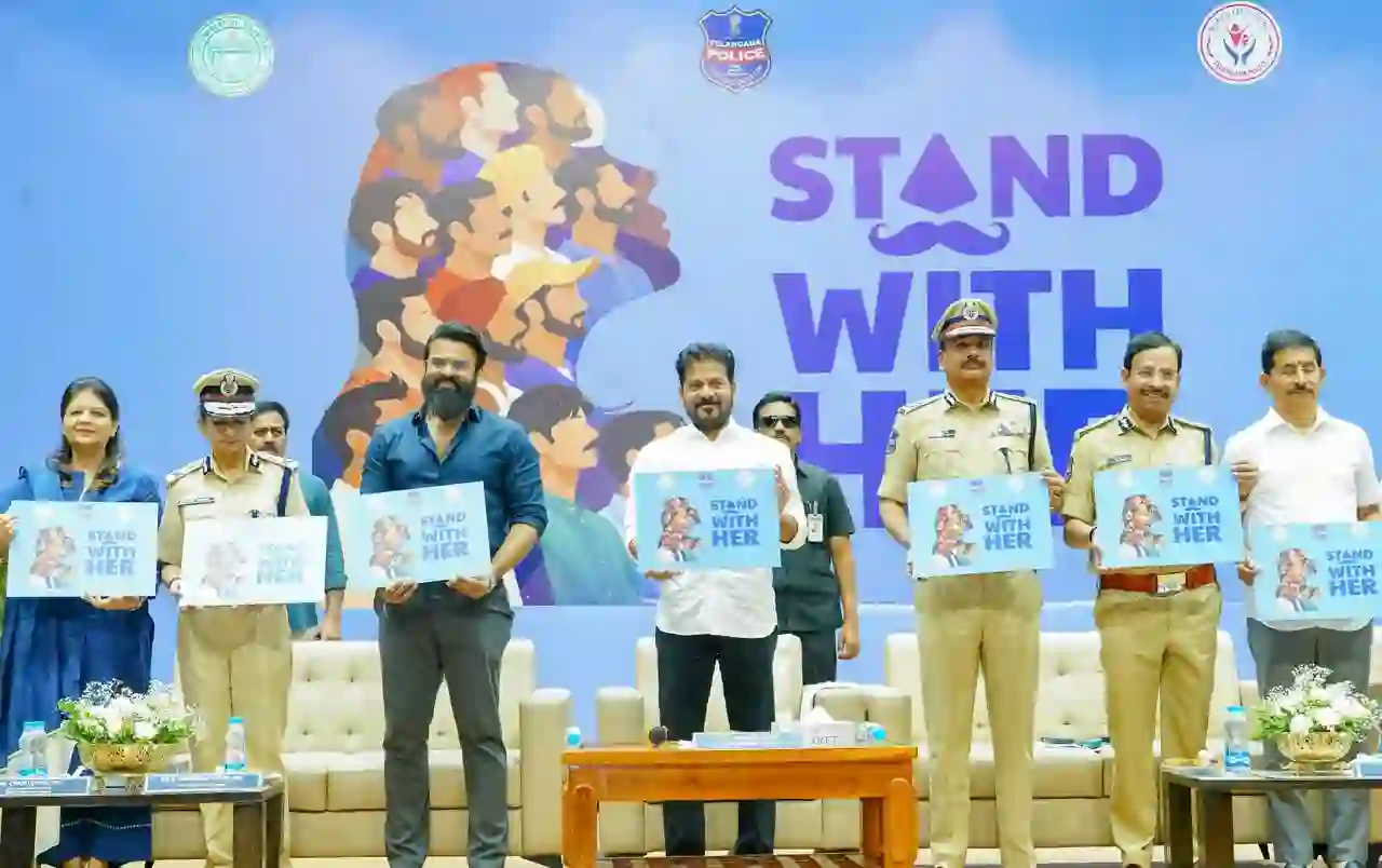 महिलाओं को हर क्षेत्र में आगे बढ़ने के अवसर मिलने चाहिए – रेवंत रेड्डी