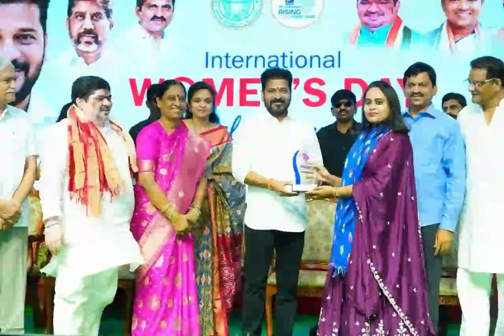 Telangana : महिला कल्याण के क्षेत्र में देश में अग्रणी है तेलंगाना – मंत्री पोंगुलेटी