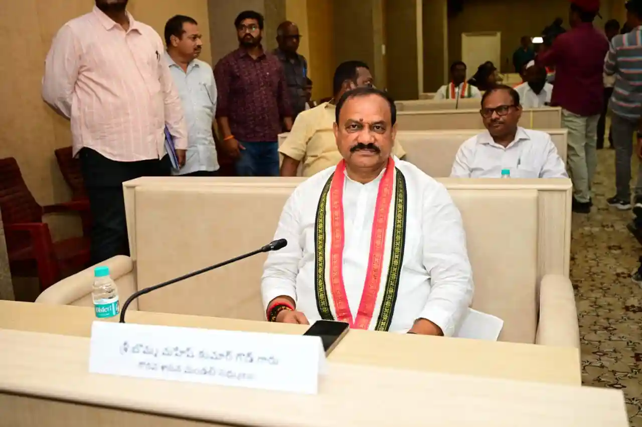 जनता के कल्याण के लिए प्रतिबद्ध – महेश कुमार गौड़