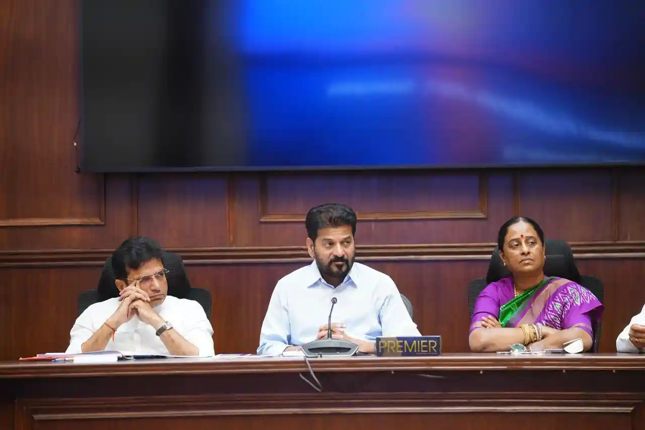 मुख्यमंत्री ने गोदावरी पुष्करालू की तैयारियों पर समीक्षा बैठक की