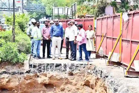 Hyderabad : फ्लाईओवर कार्यों का निरीक्षण, तेजी लाने के निर्देश