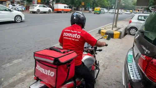 Zomato: जोमैटो से खाना मंगवाना हुआ महंगा