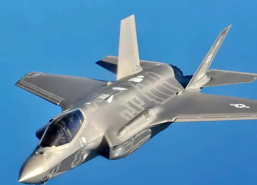 USA-अमेरिकी वायुसेना संकट में16 विमान नष्ट, सिस्टम की खामियां आई सामने