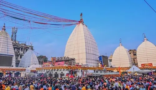 Jharkhand-देवघर में होली महोत्सव का आगाज, ढोल-नगाड़ों के साथ निकलेगी बाबा की डोली