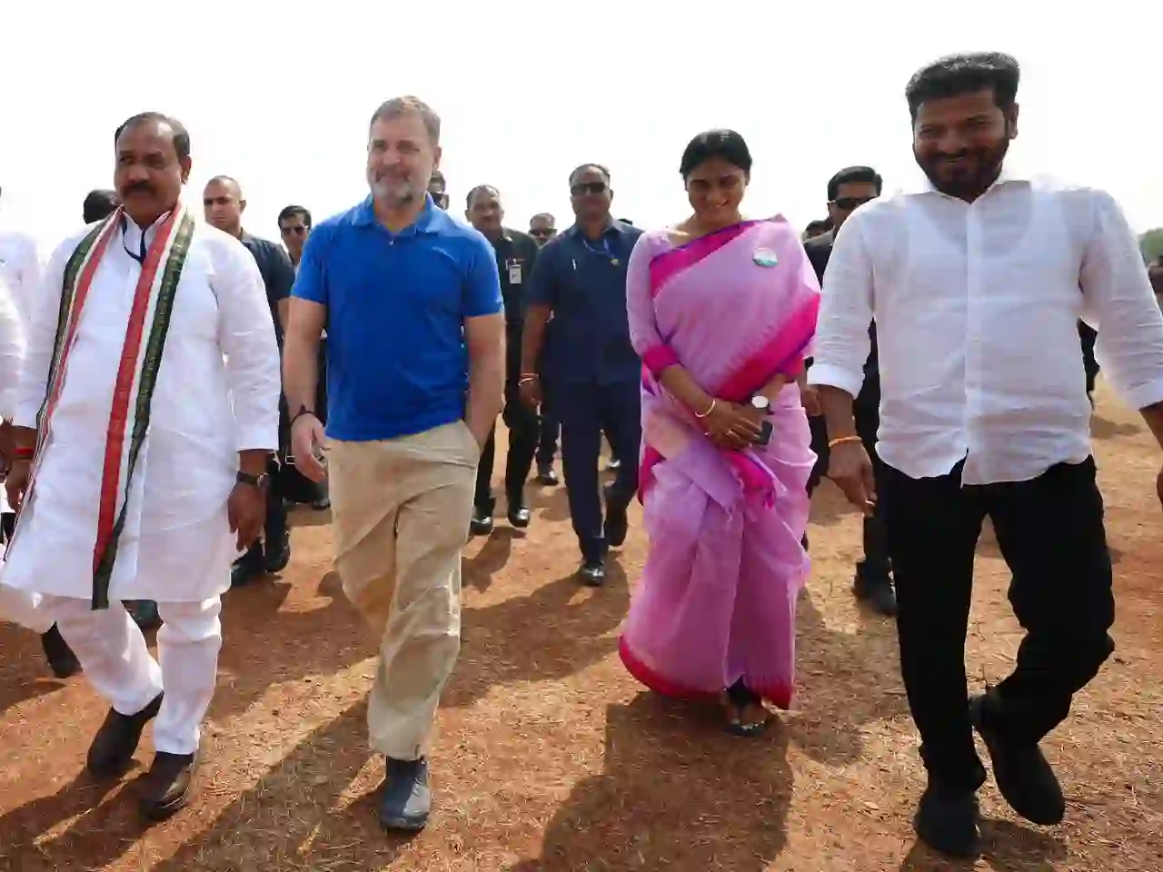 ‘शाबाश महेश’ – राहुल गांधी ने टीपीसीसी अध्यक्ष की सराहना की