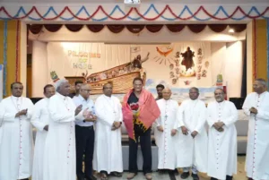 मंत्री अज़हरुद्दीन ने कैथोलिक नेताओं से मुलाकात की