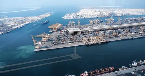 IRAN- यूएई के तीन बड़े बंदरगाहों पर ईरान का निशाना, तेहरान ने जारी की खाली करने की चेतावनी