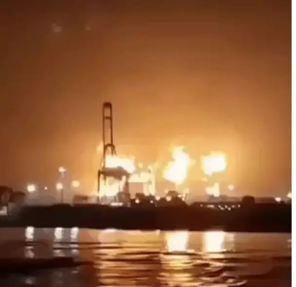 Iran War- ईरान ने कतर के सबसे बड़े गैस प्लांट पर किया हमला, बोला- लारीजानी का लेंगे बदला