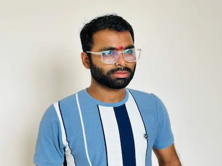 Madhya Pradesh : इंदौर में मां के सामने 5वीं मंजिल से कूदे युवक की मौत