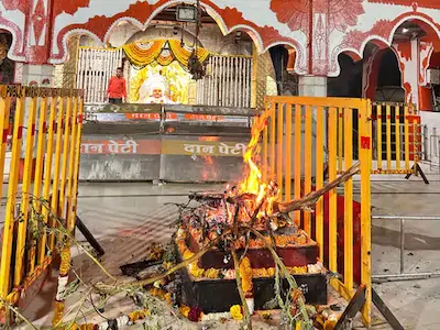Dewas : देवास में बुधवार को मनेगी होली, चंद्रग्रहण के चलते मंदिरों के पट बंद