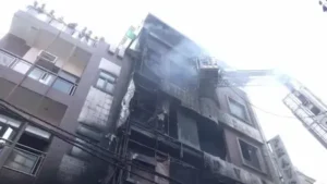 पालम में 5-मंजिला इमारत में भीषण आग, 7 की मौत