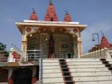 Ujjain : उज्जैन में आस्था की रोशनी, भगवान महावीर के नाम खास शाम