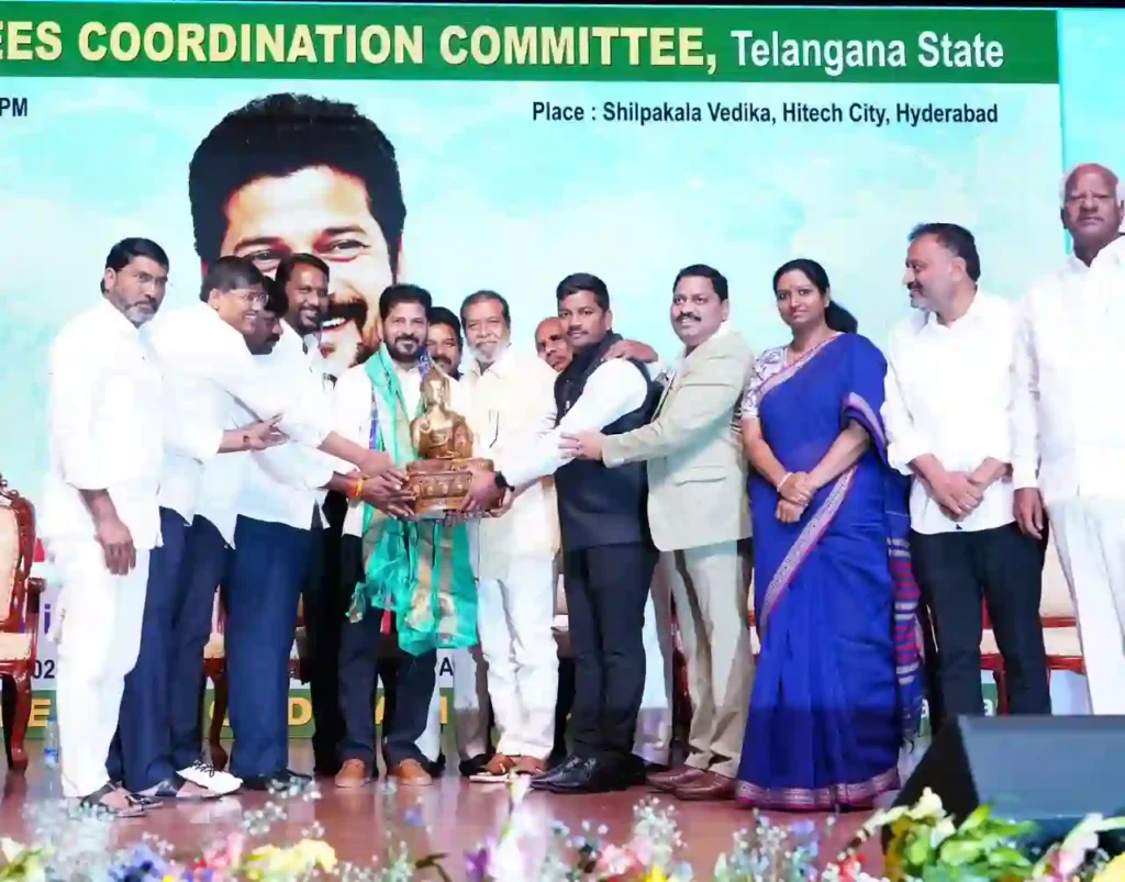 CM : राज्य का राजस्व बढ़ाने में सहयोग करें सरकारी कर्मचारी – रेवंत रेड्डी