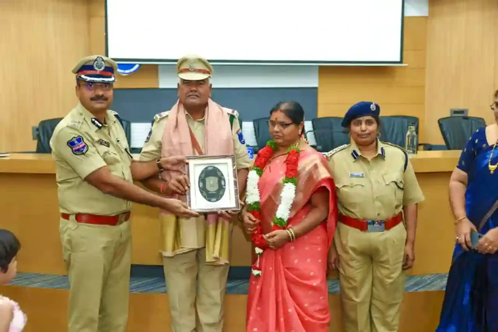 सेवानिवृत्त