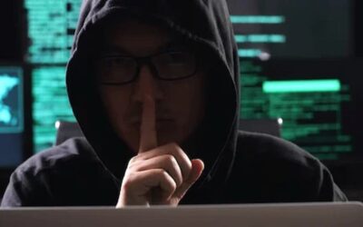 Social Media Blackmail : नाबालिगों को ब्लैकमेल कर लाखों वसूले