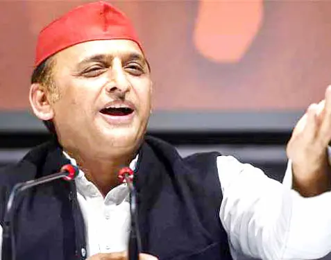 अखिलेश यादव