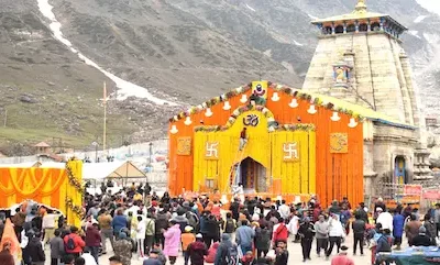 National- अक्षय तृतीया पर शुरू हुई चारधाम यात्रा, गंगोत्री मंदिर के खुले कपाट