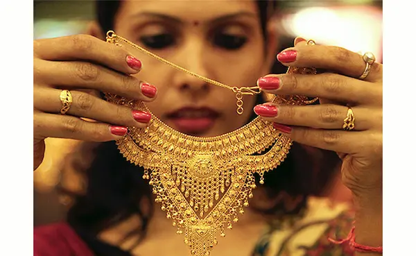 सोना-चांदी रिकॉर्ड ऊंचाई पर