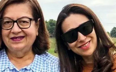 Entertainment- करिश्मा कपूर: “मैं आज जो भी हूं, मां की वजह से हूं”