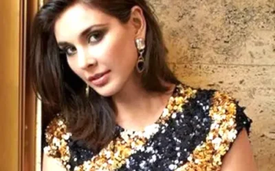 Entertainment- मिडलाइफ में महिलाएं खुद को और सशक्त बना सकती हैं – लीसा रे