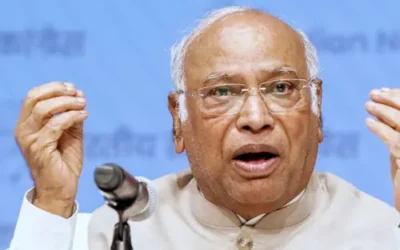 National- मल्लिकार्जुन खड़गे का पीएम मोदी पर हमला, बोले- झूठ और आचार संहिता उल्लंघन