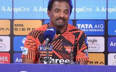 Muralitharan: मुरलीधरन का बड़ा बयान: मनोरंजन के आगे फीकी पड़ी गेंदबाजी