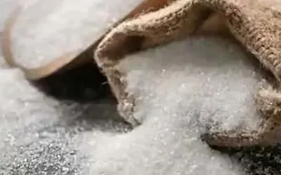 National- भारत में चीनी संकट के संकेत, घटते भंडार से बढ़ेंगी कीमतें