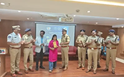 Arrive Alive : यूनिवर्सिटी में छात्रों के साथ जागरूकता संगोष्ठी आयोजित