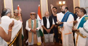 अधिकारियों