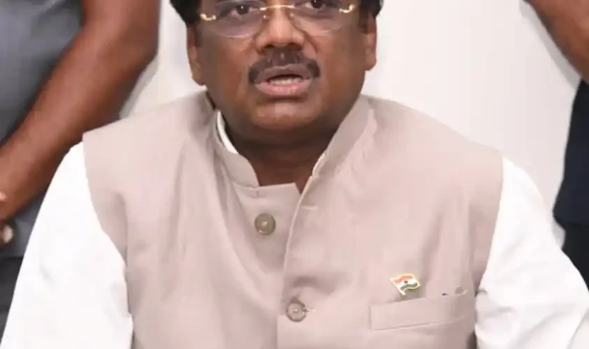 टॉमकॉम के जरिए विदेश रोजगार को बढ़ावा- विवेक वेंकटस्वामी