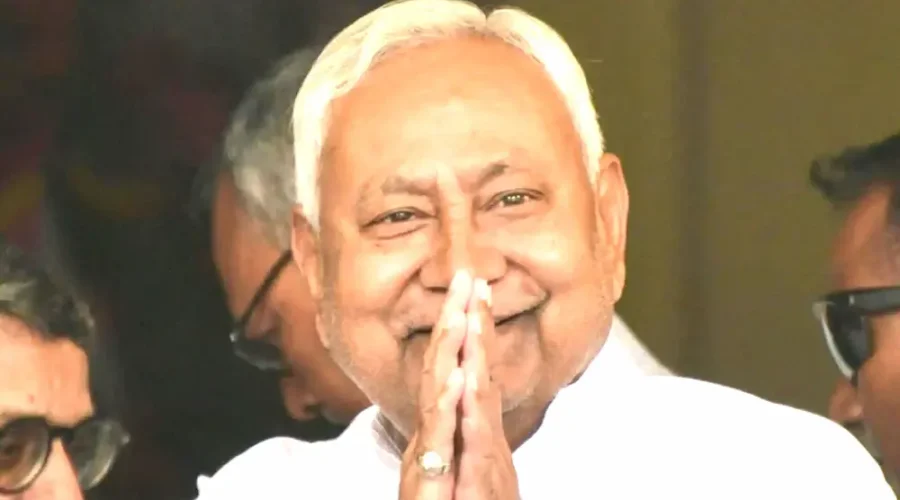 नीतीश कुमार