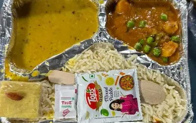Railway- रेल यात्रियों के लिए खुशखबरी- स्वादिष्ट भोजन के लिए आईआरसीटीसी के नए नियम