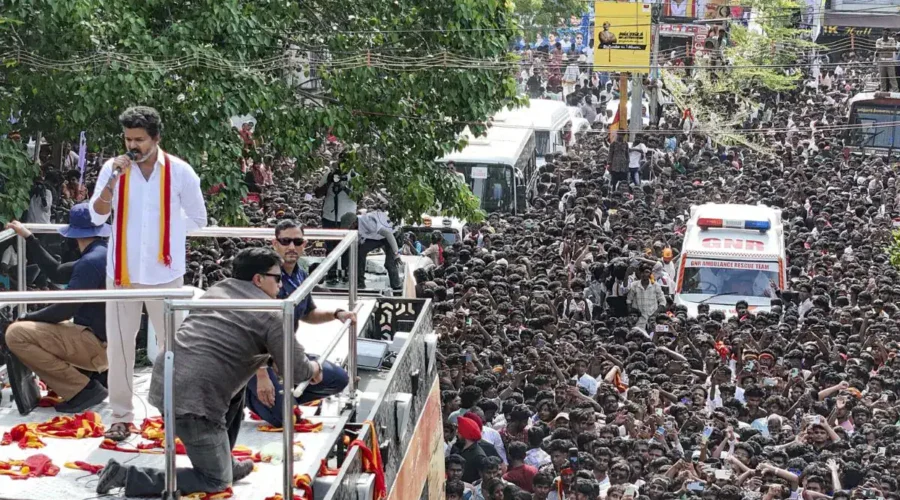 विजय नामांकन रैली में हादसा