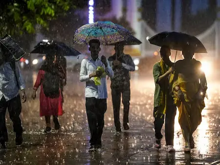आंधी-बारिश