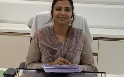 IAS Kinjal Singh : कौन हैं IAS किंजल सिंह?