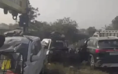 Delhi-Mumbai Road Accident : दिल्ली-मुंबई एक्सप्रेसवे पर भीषण हादसा