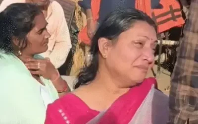 Vrindavan : वृंदावन हादसा-10 पर्यटकों की मौत, 5 अभी लापता